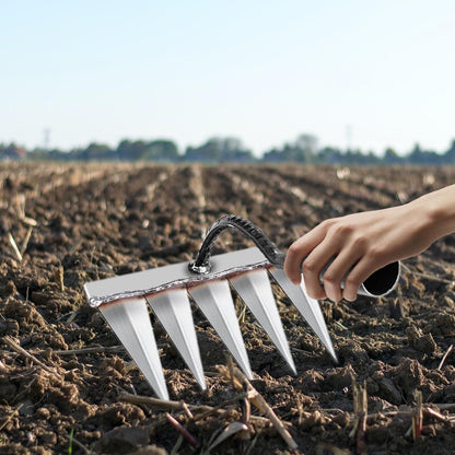 WeedXpert™ – 5 Teeth Carbon Steel Weeder